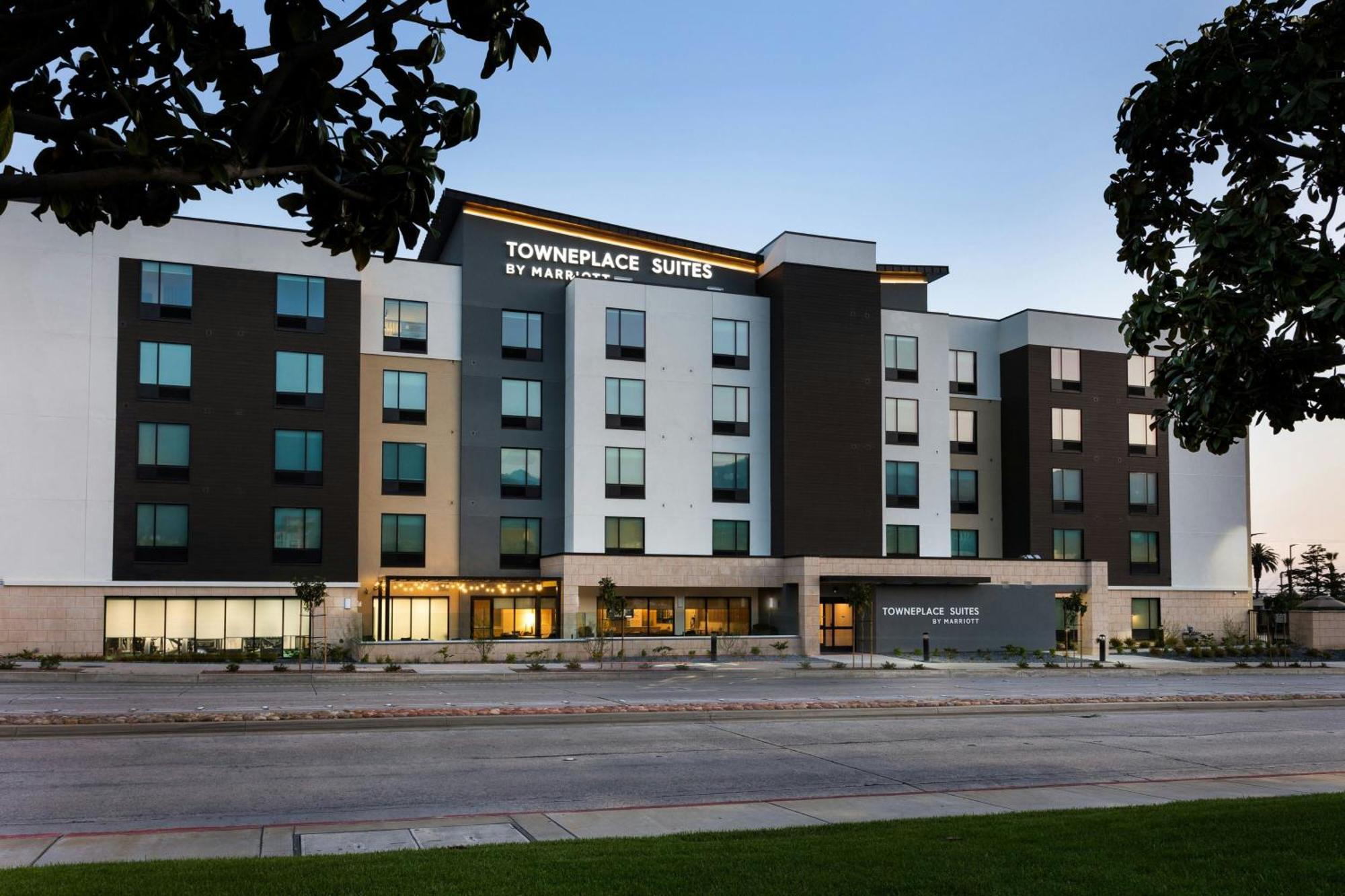 Towneplace Suites By Marriott Monrovia Exteriér fotografie